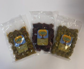 Олія, оливки, приправи